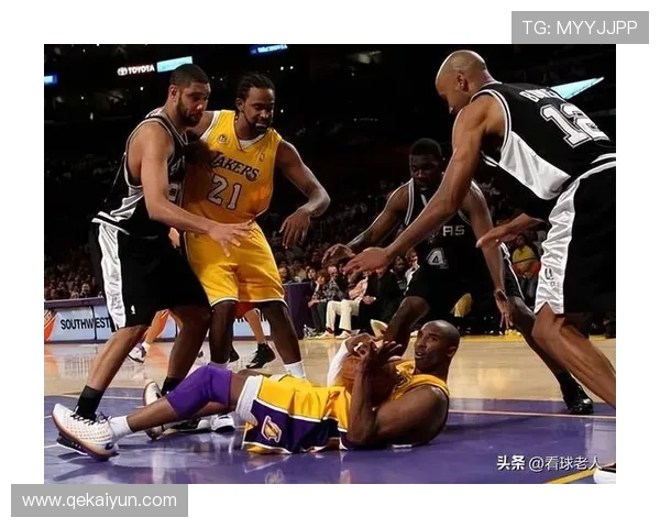 NBA球队比赛精彩回顾:激烈对抗与惊人表现